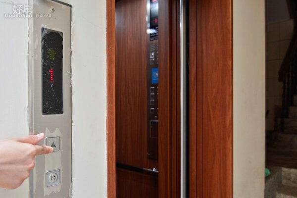 新北都更處補助老公寓加裝電梯，為高齡化的社會結構做好準備。（好房網News記者 陳韋帆／攝影）