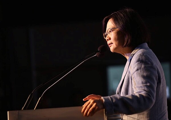 蔡英文提出八年20萬社會住宅政策。(翻攝自蔡英文 Tsai Ing-wen臉書)