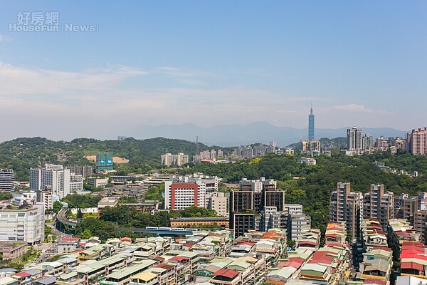 許多人想趁低價搶進蛋黃區,專家建議別用「預算」決定買房後的人生。(好房網News記者張聖奕/攝影)