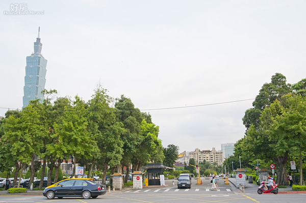 松山文創園區,街景,忠孝東路,捷運國父紀念館站,國父紀念館,101,101大樓。(好房news記者 陳韋帆/攝影)