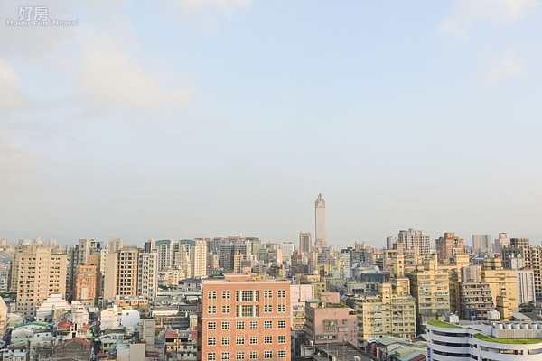 台北橋周邊鳥瞰圖,台北橋,大橋頭,捷運大橋頭站,大橋頭捷運站,重慶北路,民權西路,民生西路,承德路,台北鳥瞰圖,街景,鳥瞰圖。(好房news記者 陳韋帆/攝影)