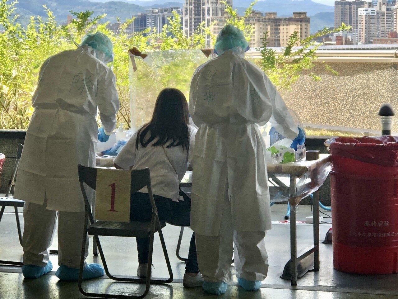 環南市15日進行熱區PCR篩檢,共揪出3陽性。圖/記者鍾維軒攝影