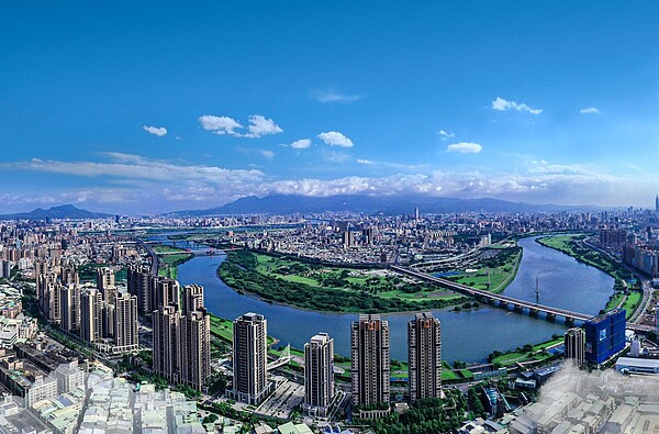 遠雄左岸空拍。圖／ 遠雄百富提供
