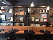 開業25年不敵疫情！「卡瓦利咖啡」退出永康商圈