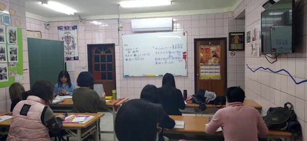 中央里開設日文班提倡多元文化。圖／台北市鄰里服務網