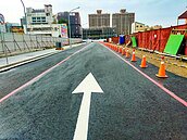 發揮大智路打通效益　武德街西側拓寬通車