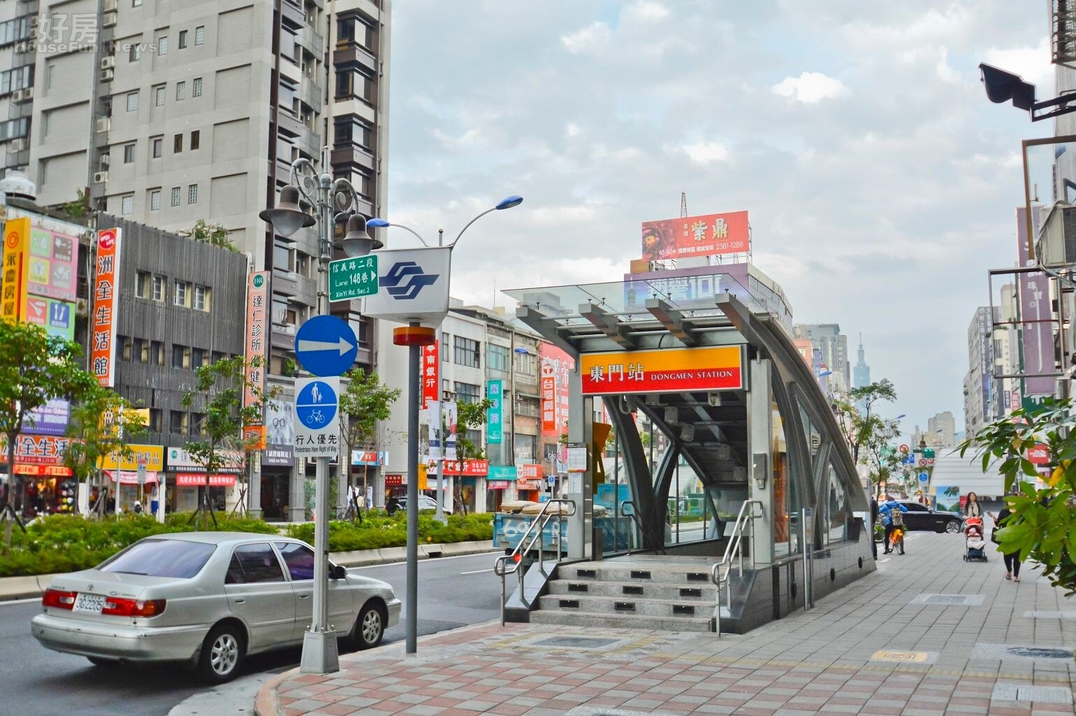 捷運東門站信義路街景。(好房News記者 陳韋帆/攝影)