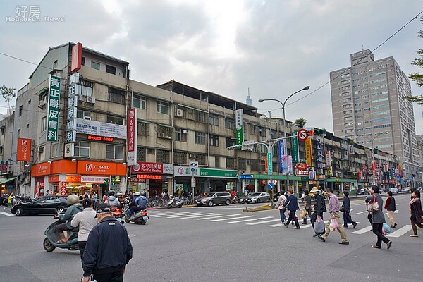 捷運永春站老房,老屋,街景,信義區老屋、老房。(好房News記者 陳韋帆/攝影)