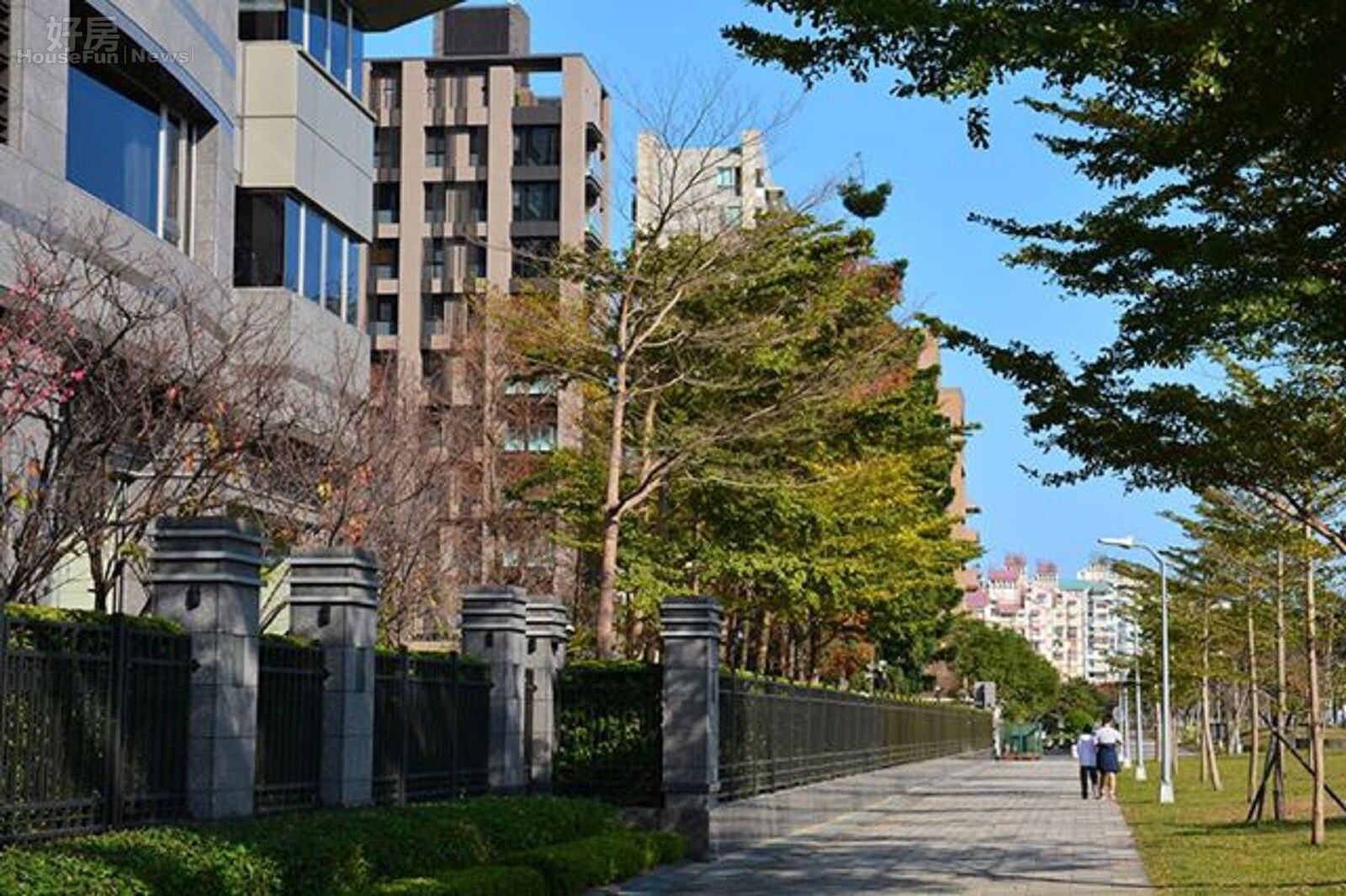 大直住宅區水岸豪宅街景。(好房News記者 陳韋帆/攝影)
