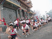 「神」氣！　7戶住家花7年建3千多萬觀音寺