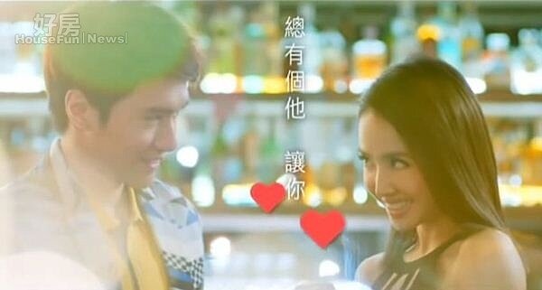 2.去年與蔡依林拍攝通訊軟體廣告,而引鄉民起高度關注。