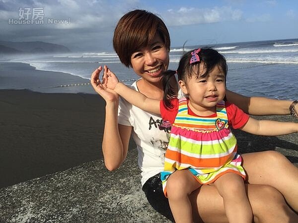 
8.度假屋鄰近烏石港海灘，讓許晶晶能常常帶孩子去海邊玩，親近大自然。
