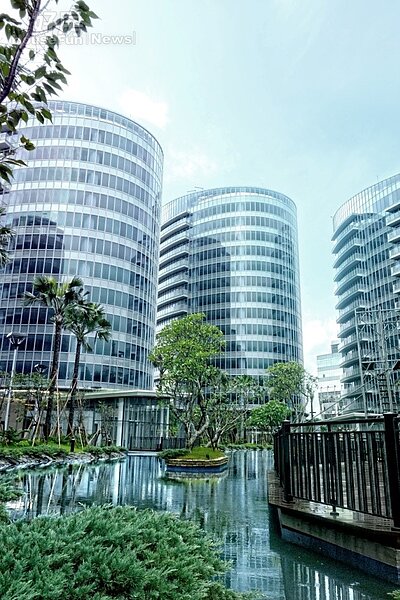 全台規模最大的策略性產業園區「台北企業總部園區T.CBD」即將啟用。(第一太平戴維斯提供)