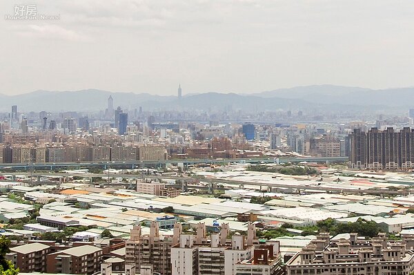 泰山區多數為工業區,新北市府進行都更造成爭議不斷。(好房網News記者 陳韋帆/攝影)