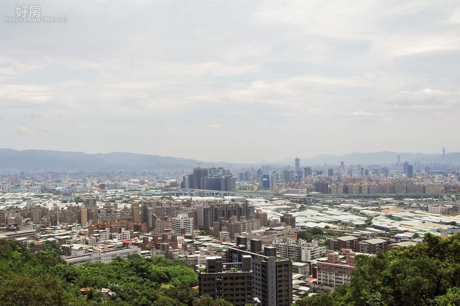 泰山區多數為工業區,新北市府進行都更造成爭議不斷。(好房網News記者 陳韋帆/攝影)