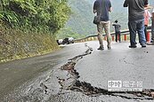 竹60線路坍 邱鏡淳會勘