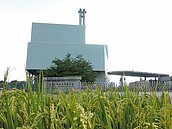 1.7萬噸垃圾待清　議會追加預算