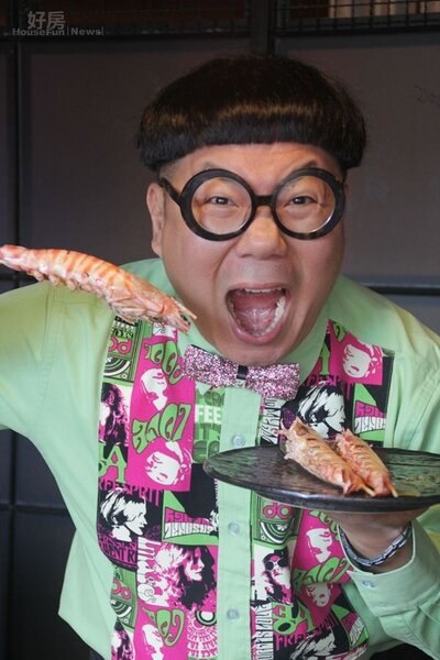 
9.蜆仔大口吃的大明蝦食材新鮮，是舌尖上的美味。
