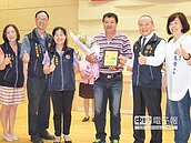 居家照護　曾明亮：施比受更有福