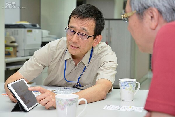 地政局與好房網聯手合作,會議中雙方討論熱烈。(好房網News記者 陳韋帆/攝影)