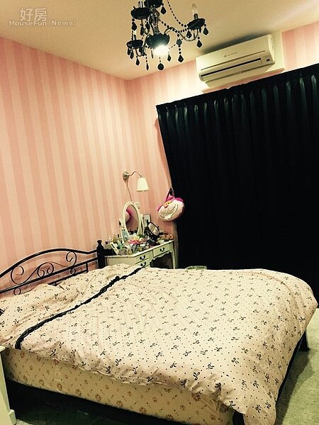 4. 愷樂最愛主臥室裡的粉紅大床,能讓她放輕鬆。