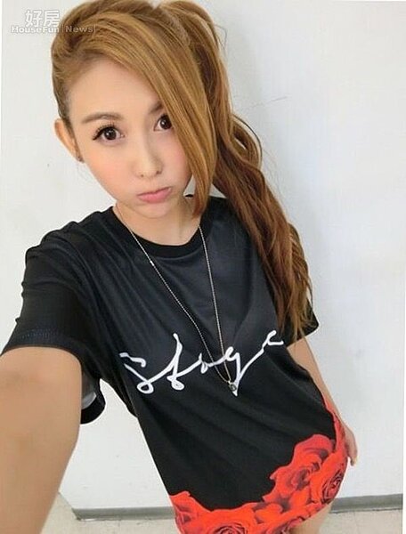 8. 愷樂下一個目標是希望再買間房,好讓現在的小窩能夠重新裝潢。(取自愷樂粉絲頁)