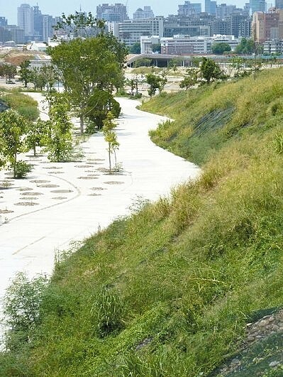 清翠園是水湳經貿園區最早動工的重大項目,市府將重新定位。 (圖/建設局提供)