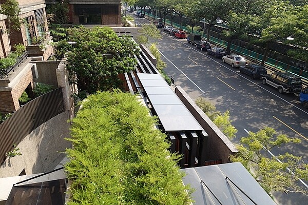台中已經有建商興建綠能住宅,社區公共用電自給自足。(好房資料中心)