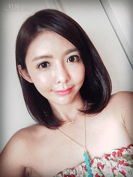 1.李芳瑜入行十多年,已拚出兩間房。