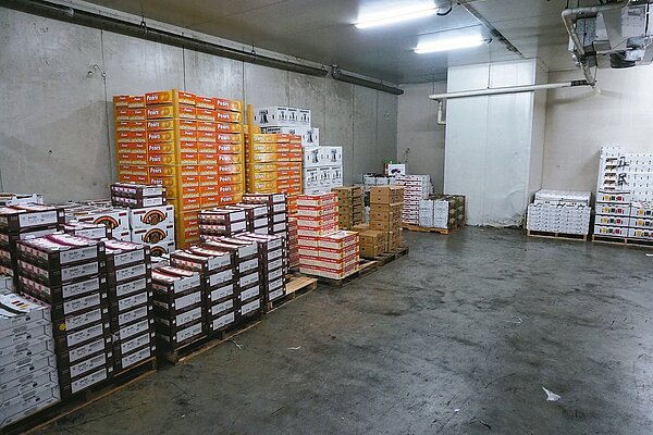 北市議員林世宗昨開記者會指出,濱江市場冷藏庫遭彰化縣農會賤租,10年獲利2300萬元。 記者邱奕寧/攝影