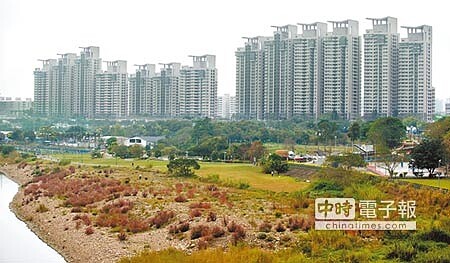 備受爭議的美河市開發案,大法官會議昨日作成第732號解釋,認定當初徵收土地的法條違反憲法比例原則,嚴重侵犯人民財產權,宣告違憲、立即失效。(本報資料照片)