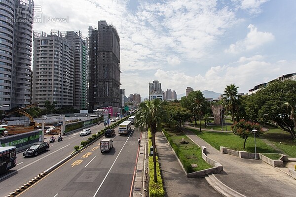 房價走跌越來約多屋主選擇把房子先丟到租屋市場(好房網News記者張聖奕/攝影)