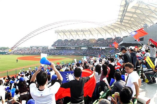 台中市11期有國際級的洲際棒球場，大巨蛋也將遷來打造運動區，帶動周遭房地產行情。（盧金足攝）