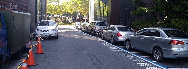 台北市擬小巷道停車格也收費(大刊頭)