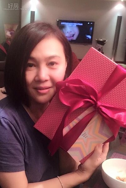 7唐雅君曾是「亞力山大健身中心」負責人。（摘自唐雅君臉書）