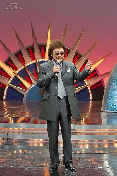 
8張菲買下「良茂米蘭」稀有露台戶當包租公。