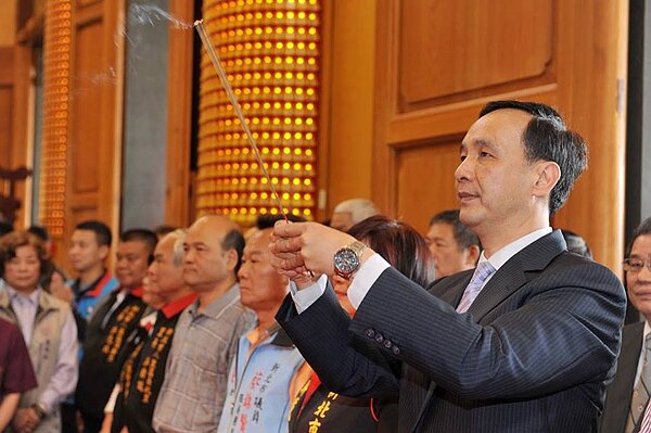 國民黨是否「拔柱換朱」陣前換將，朱立倫動向成為關鍵。（翻攝自朱立倫Facebook粉絲頁）