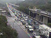 連假首日　國五淪停車場