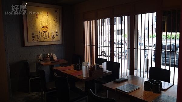 2.第二間店選中慶城街一帶人潮戰區,打造拉麵旗艦店。