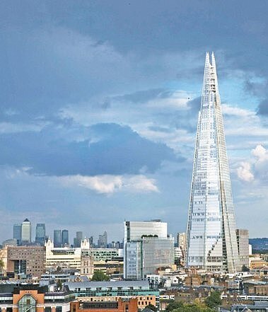 英格蘭銀行總裁卡尼警告,「買房出租熱潮,讓英國在未來的經濟衰退中面臨更大風險。 (路透)