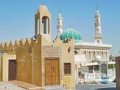 波灣神秘碉堡　承載千年古文明