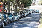 北市有車家庭　近半沒車位