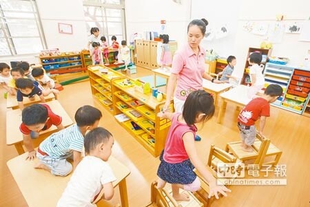 
位於蘭州國中內的台北市私立重慶非營利幼兒園，以活潑有趣的方式讓孩子動起來。（杜宜諳攝）
 