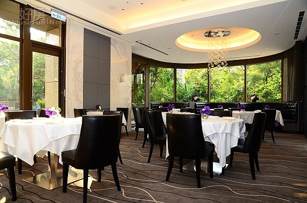 亞歷山大牛排(好房網News記者鍾釗榛攝影）