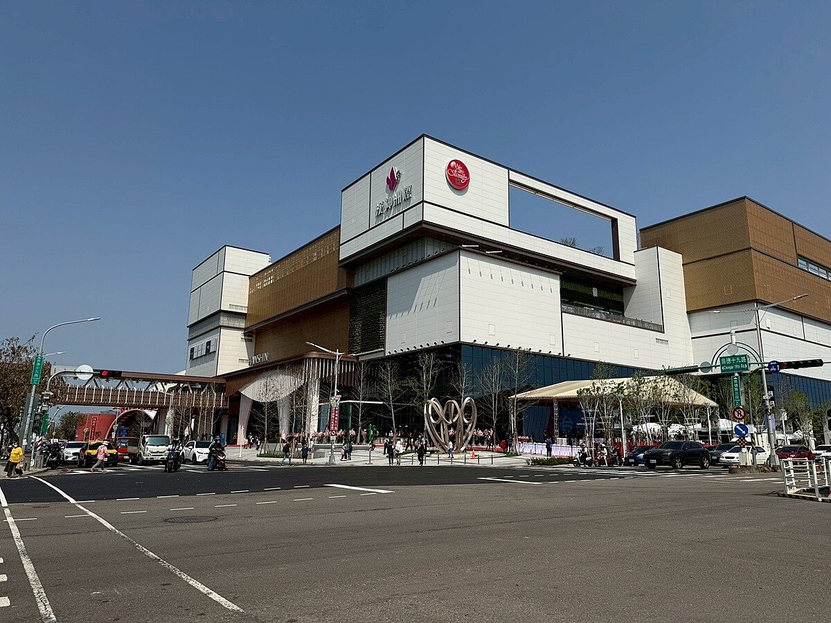 台中漢神洲際購物廣場正式開幕，市場高度關注其對北台中消費版圖的重塑效應，以及房市的拉抬效果。圖／好房網News記者林和謙／攝