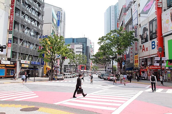 有網友分享在東京生活的心得，要大家不必對東京生活抱持太大的幻想。（好房網News記者張聖奕攝影）