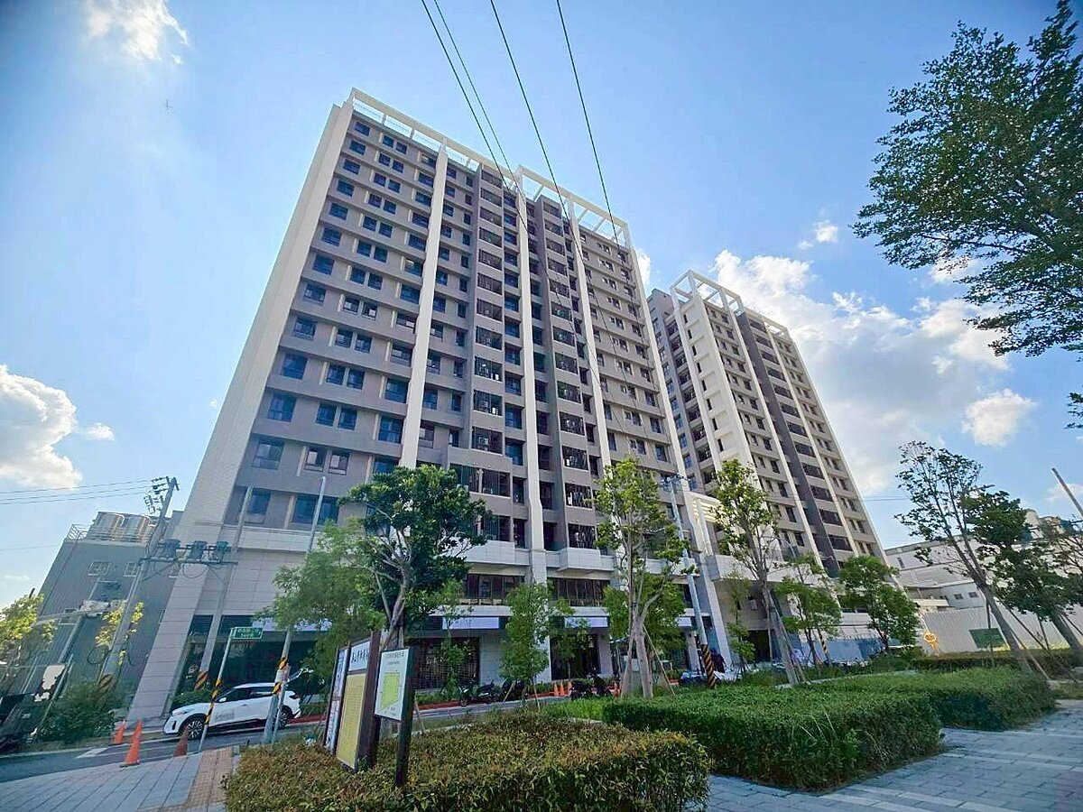 新北市住都中心於完成114年度第3次聯合招租社會住宅抽籤作業，其中，泰山中山社宅為泰山區首度推出社宅案，吸引大量在地及通勤族群申請。圖／新北住都中心提供

