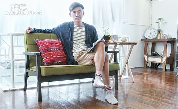 7.曾少宗的臥房,大落地窗讓陽光豪邁地灑進房間,讓他直誇就像是置身天堂,每天睜開眼睛都有白光映入眼簾!