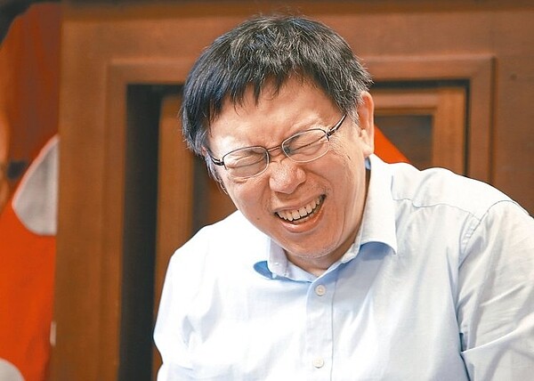 台北市長柯文哲上午到萬華親子館參加活動。 (記者陳柏亨/攝影)