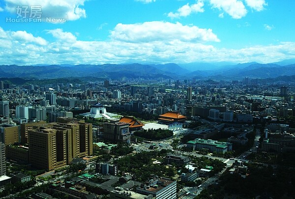 2016房價沒有止跌回升的可能?業者卻表示選後將有房市「小陽春」。(好房網News記者張聖奕/攝影)